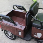 Двуместна CARGO електрическа триколка Max Motors CARGO LUX 1500W BROWN - Image 6