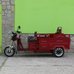 Електрическа триместна товарна триколка MaxiGo Pro, Red, 2000W, с възможност за регистрация – икономична и мощна! - Image 3